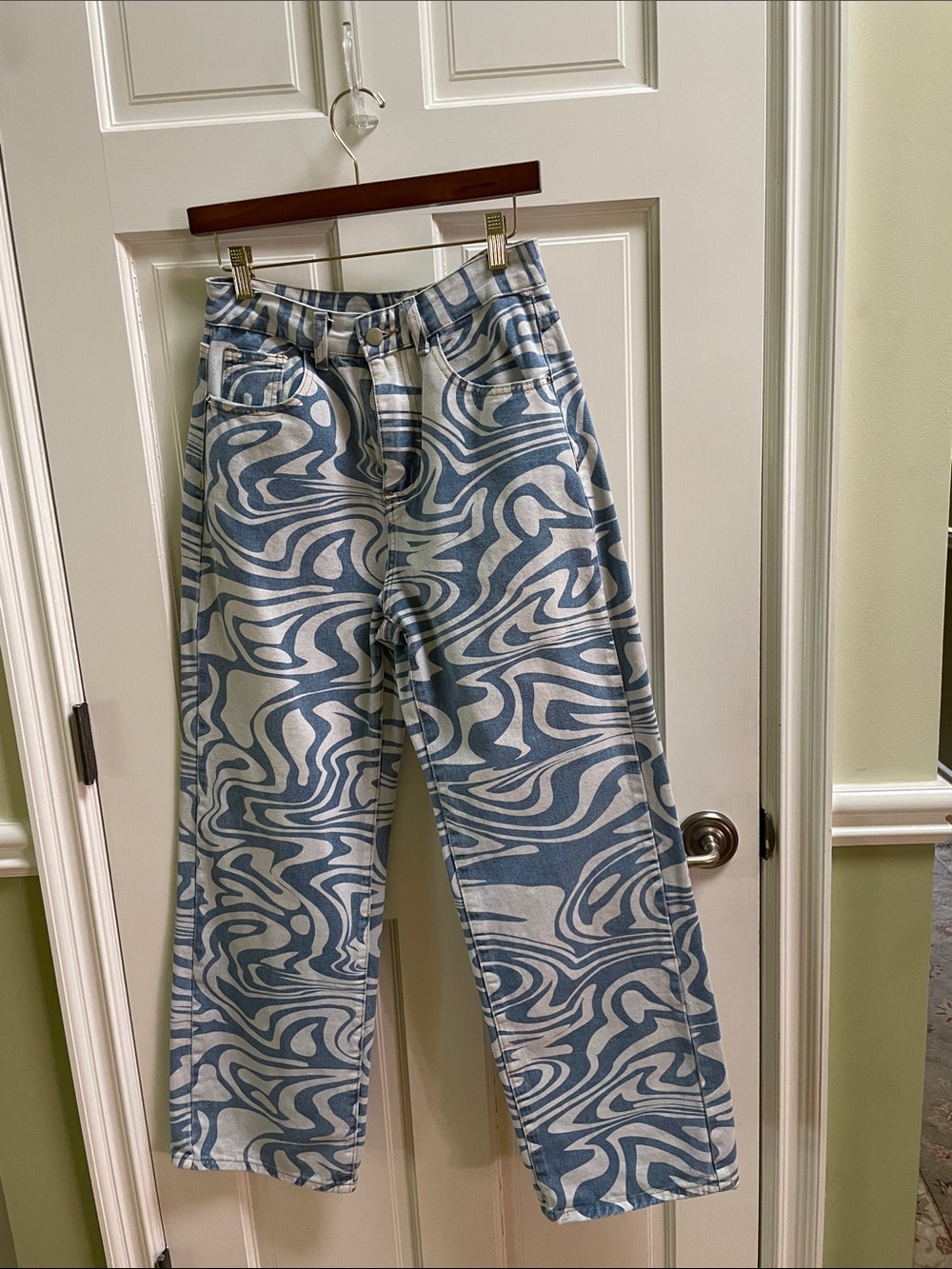 Shein Blue and Light Blue Swirl Pattern High Waisted Jeans Size M